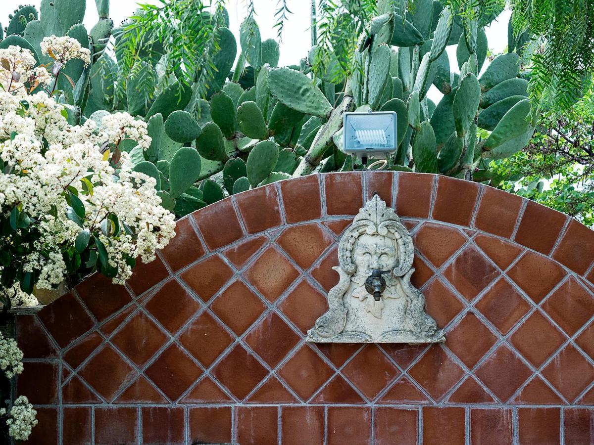 Fontana Del Cherubino 산타마리아디리꼬디아 외부 사진