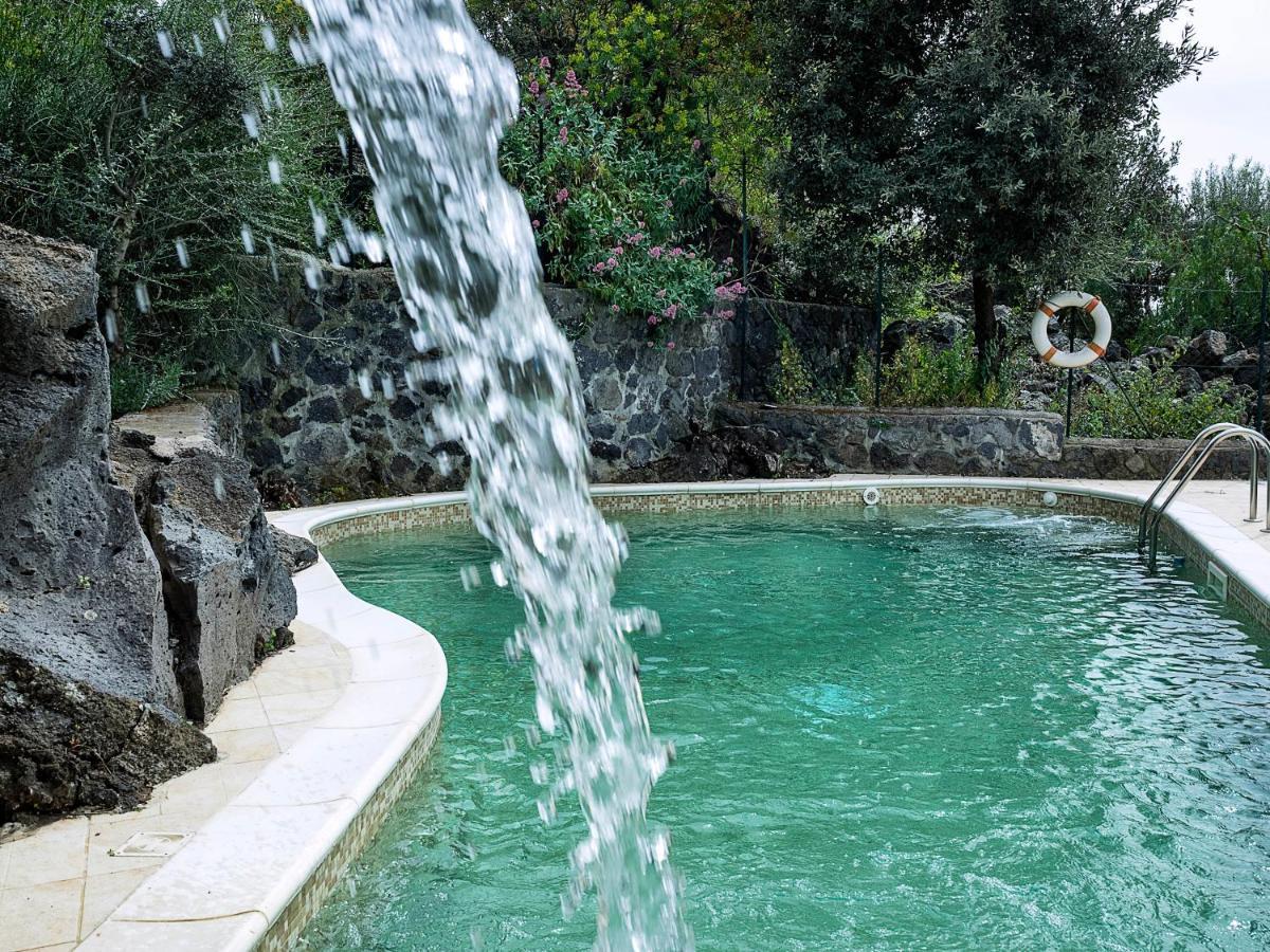 Fontana Del Cherubino 산타마리아디리꼬디아 외부 사진